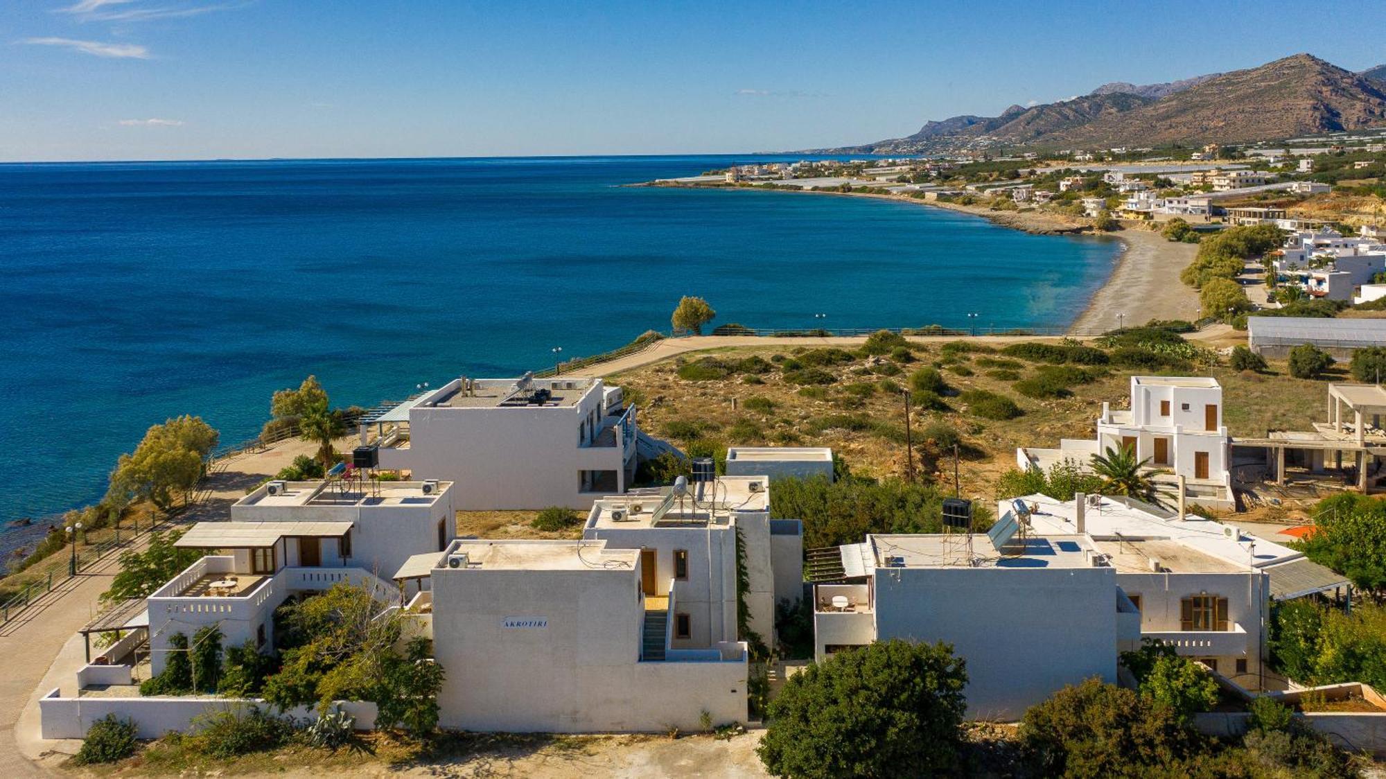 Akrotiri Apartments Makrýgialos 外观 照片